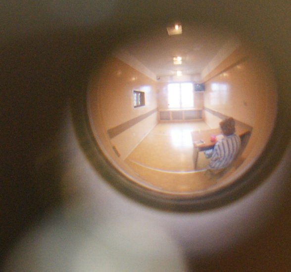 Elbląg, 14-letnie agresorki trafily do policyjnej izby dziecka Elbląg, 14-letnie agresorki trafily do policyjnej izby dziecka