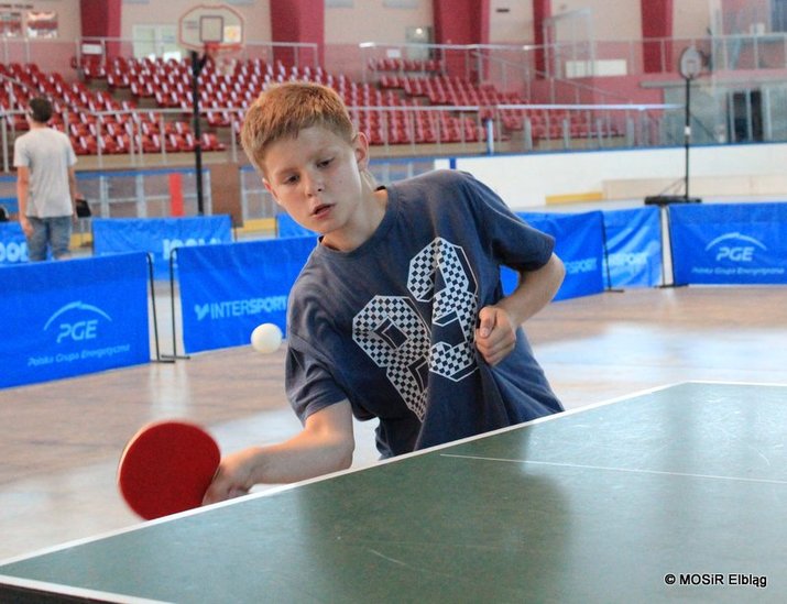 Elbląg, Śmigały celuloidowe piłeczki (tenis stołowy)