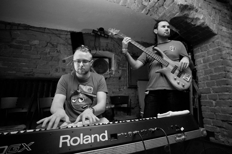 Elbląg, Oni już grali (na zdj. od lewej): Adam Lemańczyk i Patryk Giedziun (fot: Konrad Kosacz) Elbląg, Oni już grali (na zdj. od lewej): Adam Lemańczyk i Patryk Giedziun (fot: Konrad Kosacz)