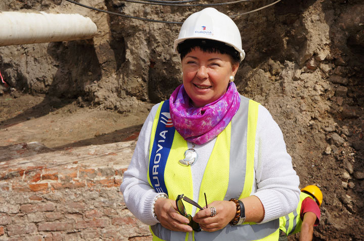 Elbląg, Prace nadzoruje archeolog dr Grażyna Nawrolska Elbląg, Prace nadzoruje archeolog dr Grażyna Nawrolska