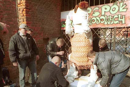 Elbląg, Piekarczyk wiecznie żywy Elbląg, Piekarczyk wiecznie żywy