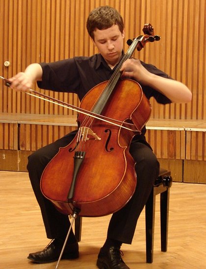 Elbląg, Mikołaj Wojciechowski - wiolonczela,
