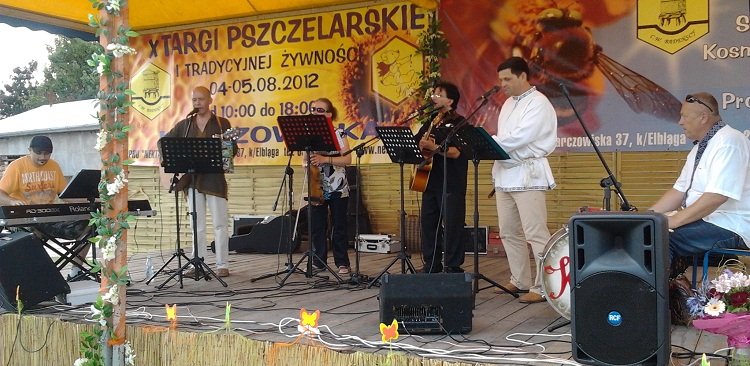 Elbląg, Koncert folkowy w Mimozie