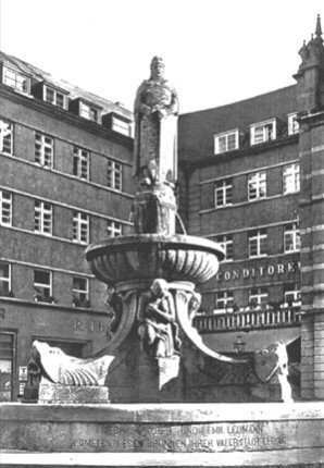 Elbląg, Stawiać czy nie stawiać?