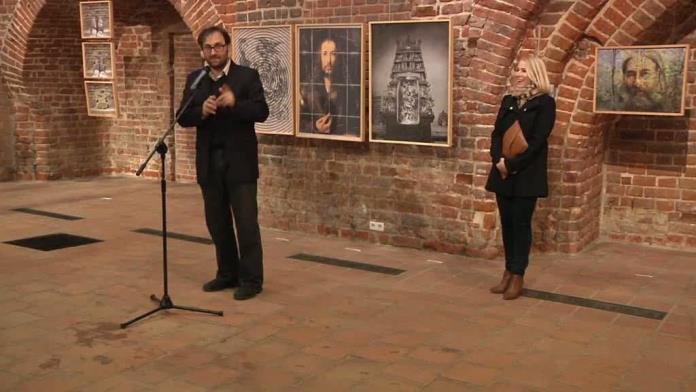 Elbląg, Jarosław Denisiuk i jedna z uczestniczek "czeskiego" projektu Aleksandra Matulewicz,
