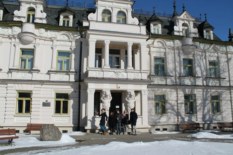 Elbląg, Przegląd odbył się w Liceum Plastycznym w Supraślu