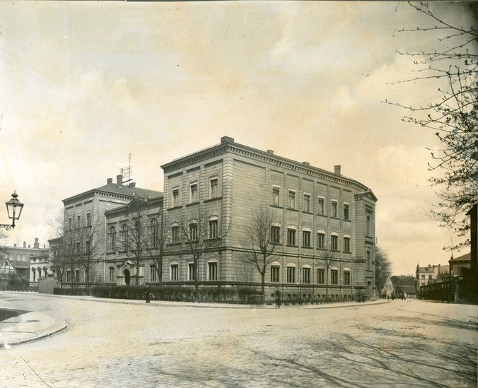 Elbląg, Szkoła Cesarzowej Augusty Wiktorii, obecnie I LO