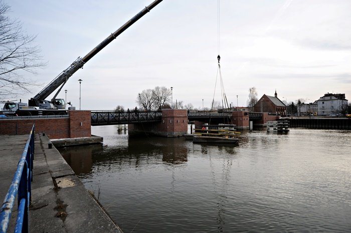 Elbląg, Mosty niezgody Elbląg, Mosty niezgody