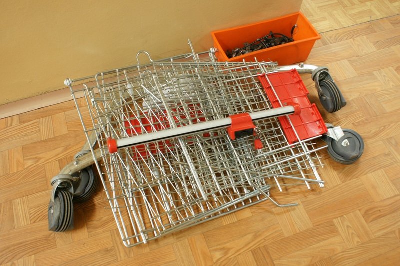 Elbląg, 23-latek kradł m.in. wózki hipermarketowe