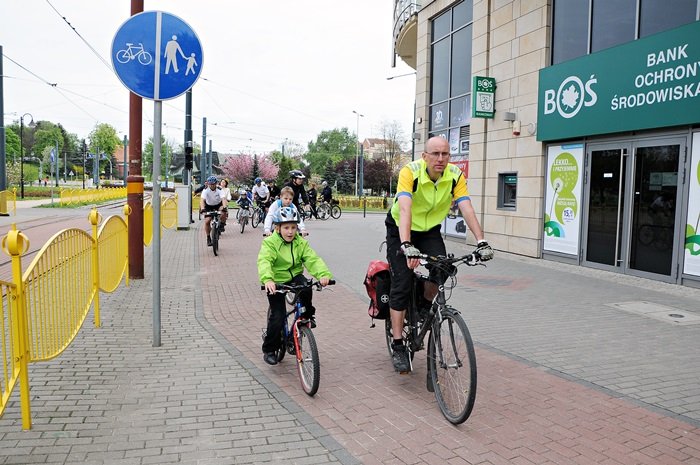 Elbląg, Najpierw część teoretyczna warsztatów, a później - jazda na rower! Elbląg, Najpierw część teoretyczna warsztatów, a później - jazda na rower!