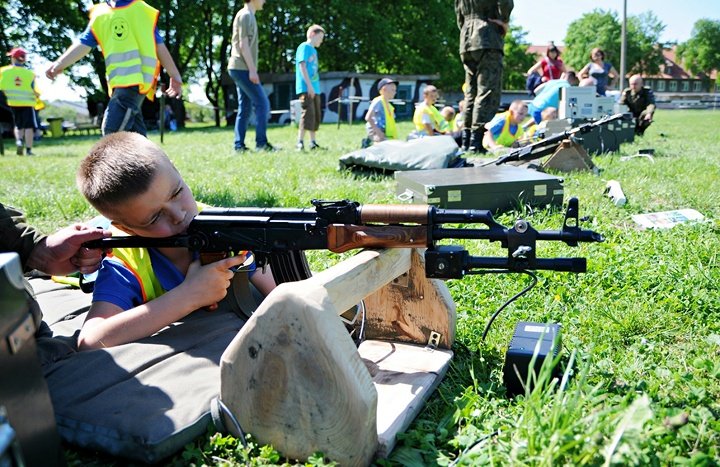 Elbląg, Najfajniejsze były karabiny…