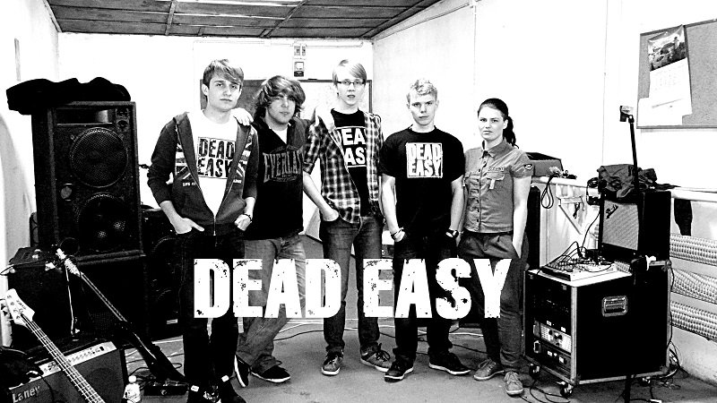 Elbląg, Dead Easy,