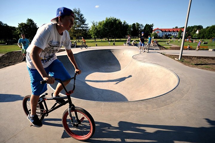 Elbląg, Oficjalne otwarcie skateparku nastąpi pod koniec tego tygodnia, nieoficjalnie "otwarty" jest już od dłuższego czasu Elbląg, Oficjalne otwarcie skateparku nastąpi pod koniec tego tygodnia, nieoficjalnie "otwarty" jest już od dłuższego czasu