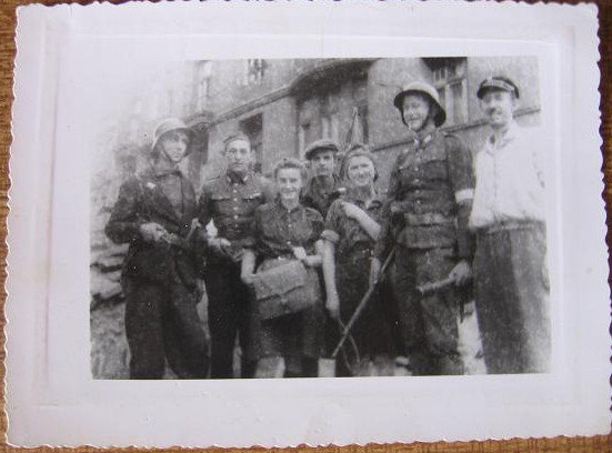 Elbląg, Pani Danuta podczas powstania - ta z torbą