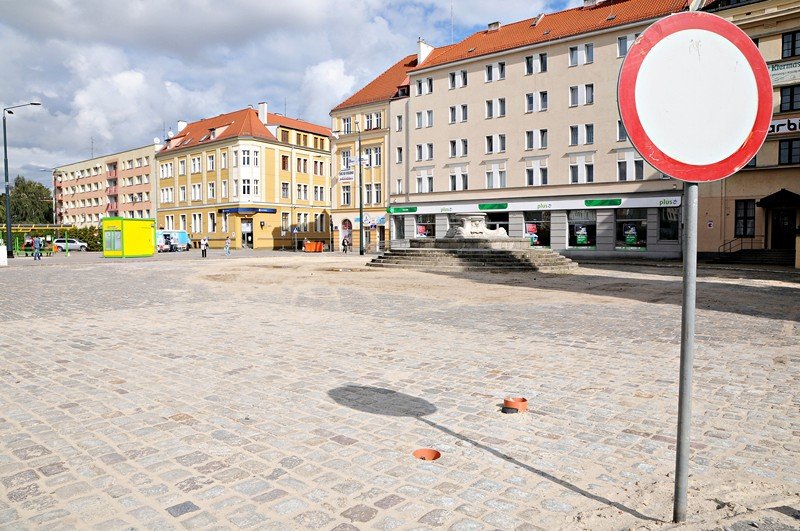 Elbląg, Jak korzystnie zagospodarować Plac Słowiański, na który nie mają już wstępu samochody?