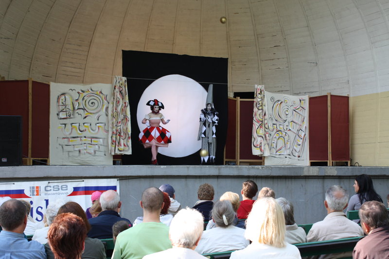 Eliksir, Rosyjska majówka, Eliksir, Rosyjska majówka,