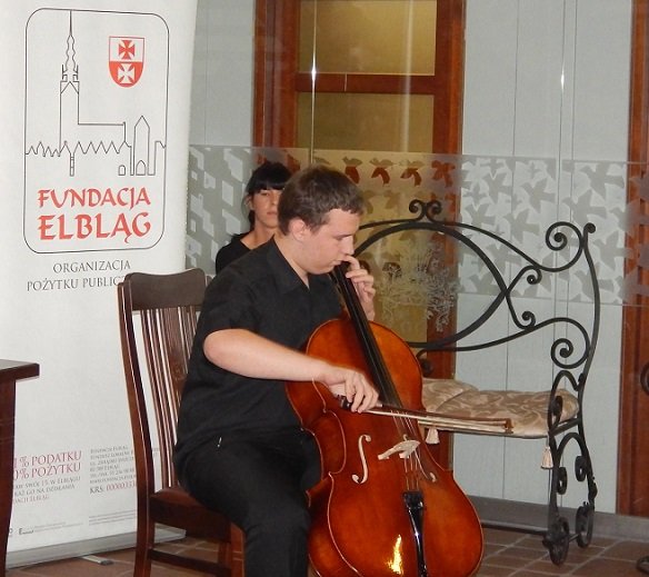 Elbląg, Umowy stypendialne wręczone