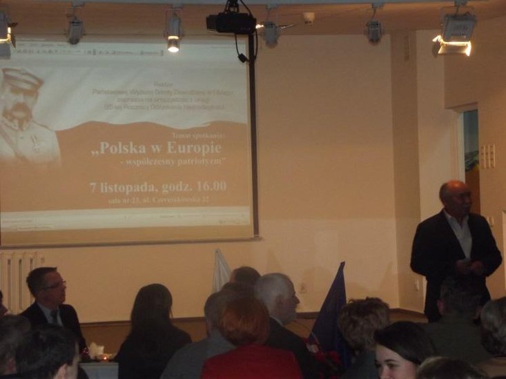 Elbląg, Klasa akademicka na uroczystości w PWSZ