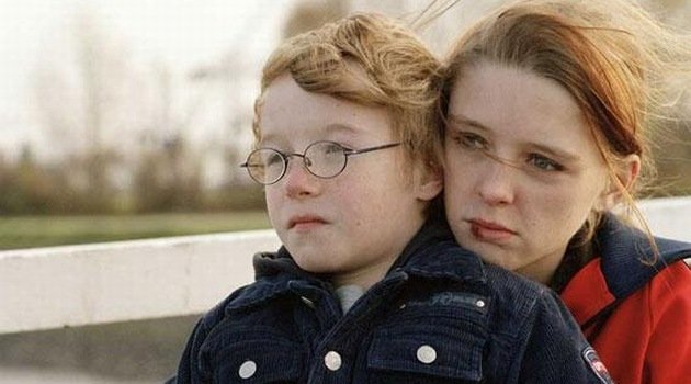 kadr z filmu Wyjatkowy ptak kadr z filmu Wyjatkowy ptak