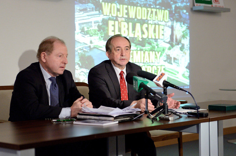Elbląg, Władysław Mańkut i poseł Tadeusz Iwiński mowili dziś w Elblągu o projekcie "49 W" Elbląg, Władysław Mańkut i poseł Tadeusz Iwiński mowili dziś w Elblągu o projekcie "49 W"