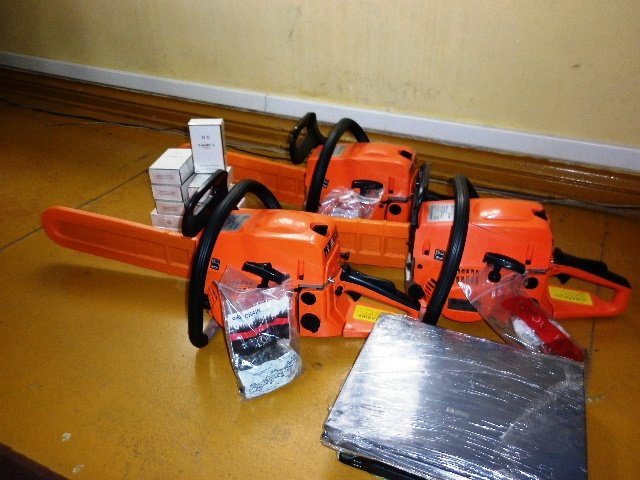 Elbląg, Sprzedawali piły spalinowe i podrobione perfumy