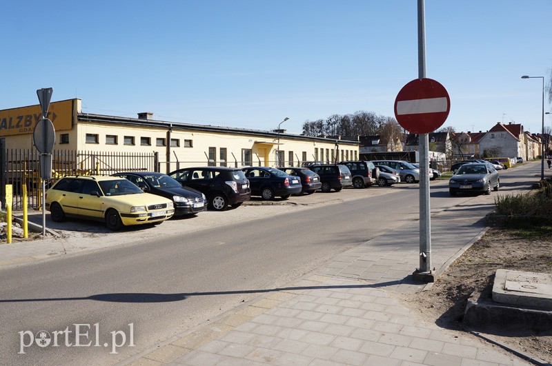 Elbląg, Jeden znak jest, drugiego jeszcze nie ma