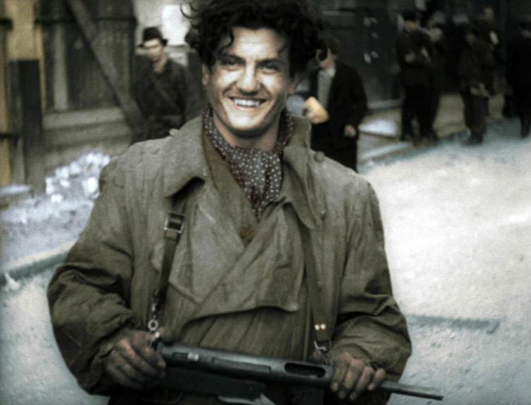 Wyjątkowa premiera filmu „Powstanie Warszawskie” Wyjątkowa premiera filmu „Powstanie Warszawskie”