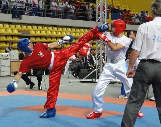 Elbląg, Durma ze srebrem (kickboxing)