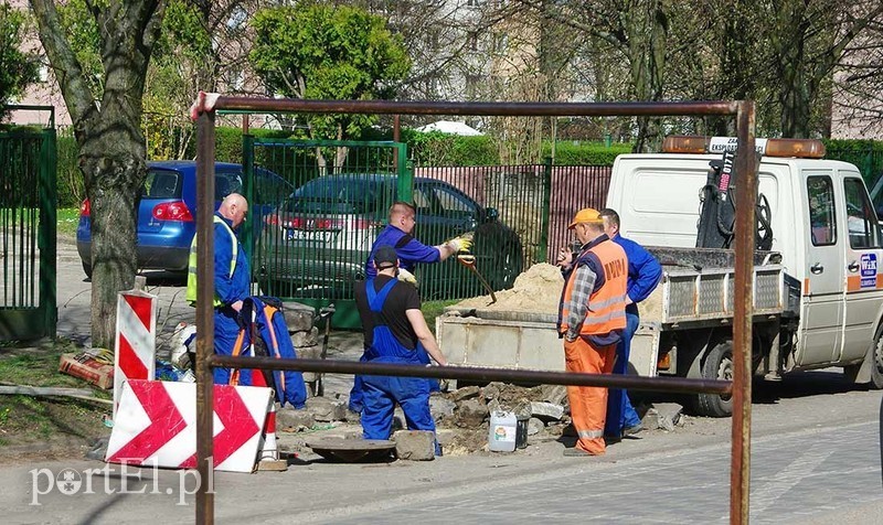 Elbląg, Naprawmy to, ale nie u nas Elbląg, Naprawmy to, ale nie u nas