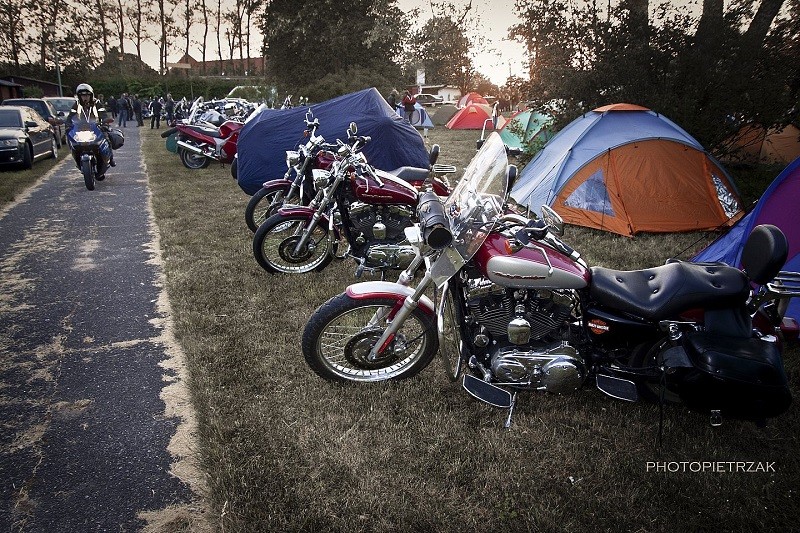 Elbląg, Tolkmicko opanują motocykliści