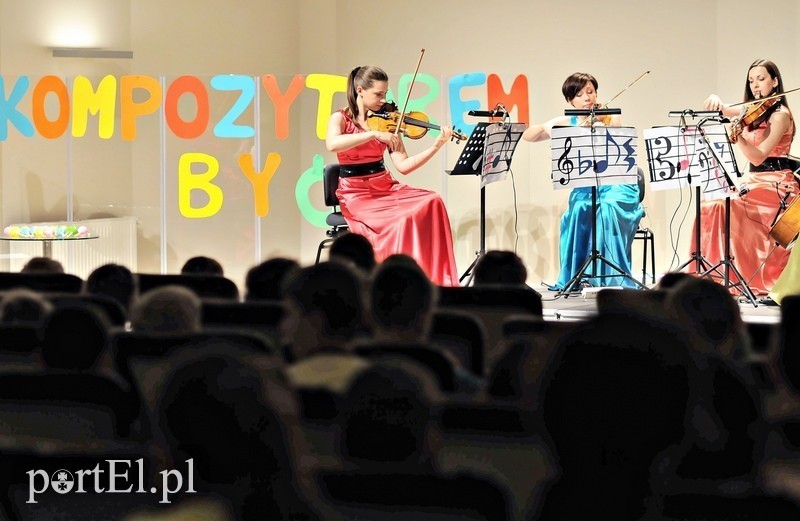 Elbląg, Agitato i mali słuchacze