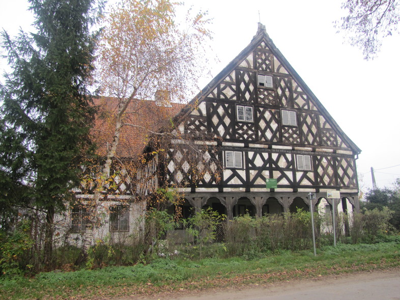 Elbląg, dom podcieniowy w Stalewie,