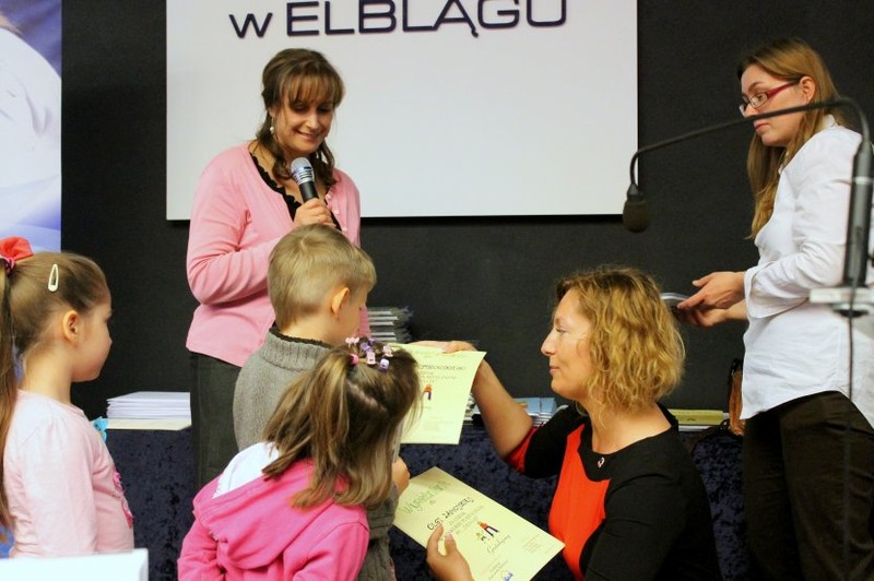 Elbląg, Konkurs plastyczny pt. „Tata i ja”