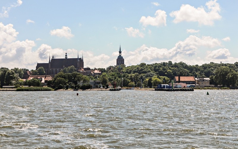 Elbląg, Pogłębienia wymaga m.in. tor podejściowy we Fromborku Elbląg, Pogłębienia wymaga m.in. tor podejściowy we Fromborku