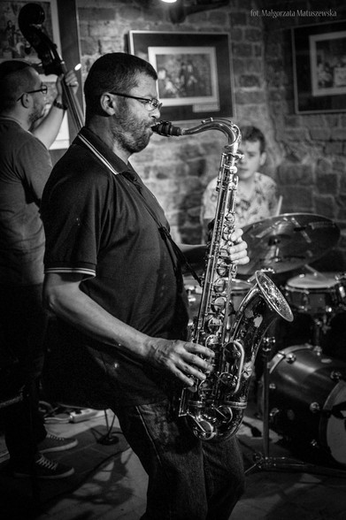 Elbląg, Na pierwszym planie Tomasz Grzegorski