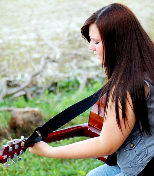 Jedzie pociąg z daleka