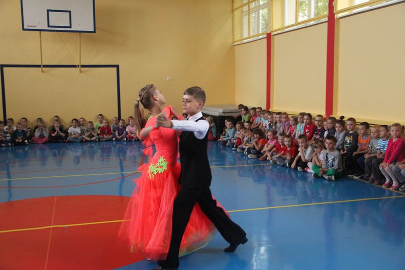 Elbląg, Promyk w szkołach