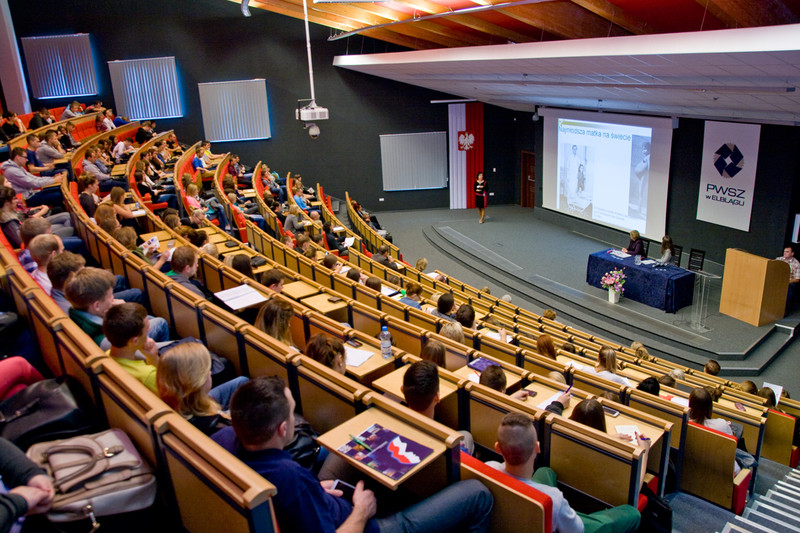 Elbląg, Mówili o kryzysie. Konferencja w PWSZ Elbląg, Mówili o kryzysie. Konferencja w PWSZ