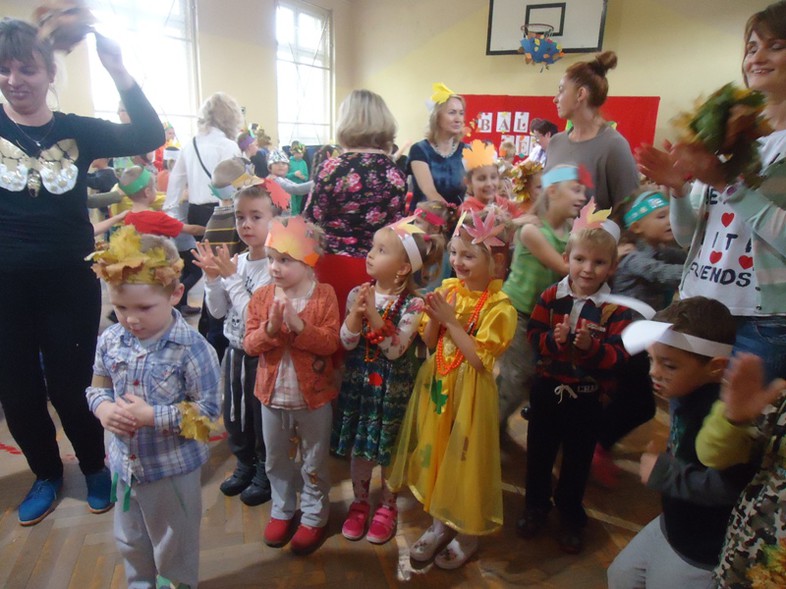 Elbląg, Jesienny bal w „czternastce”