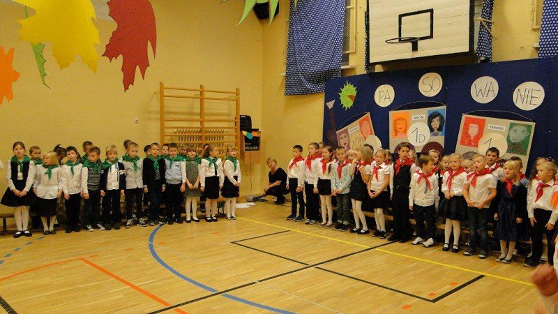 Elbląg, Pasowanie w SP 21