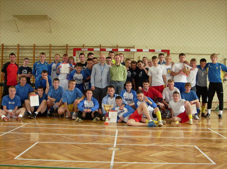 Elbląg, Turniej na 20-lecie IV LO