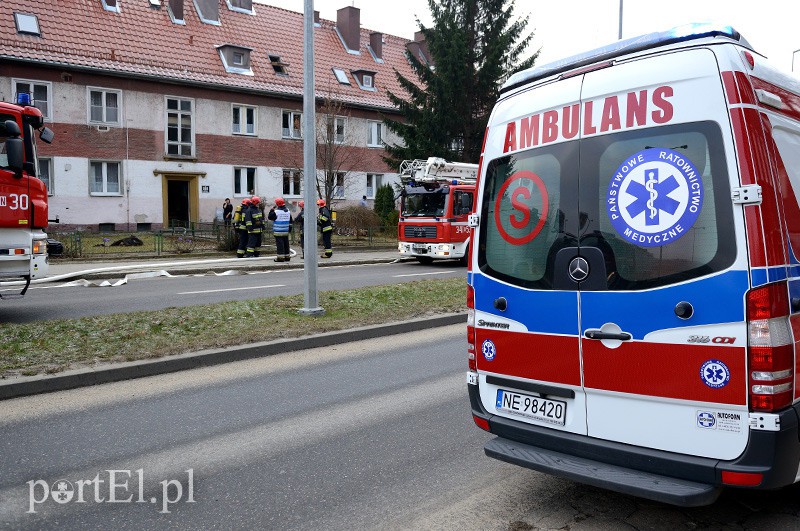 Elbląg, Grottgera: pożar na poddaszu Elbląg, Grottgera: pożar na poddaszu