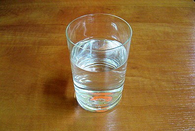 Elbląg, Poprosił o szklankę wody i ukradł emeryturę Elbląg, Poprosił o szklankę wody i ukradł emeryturę