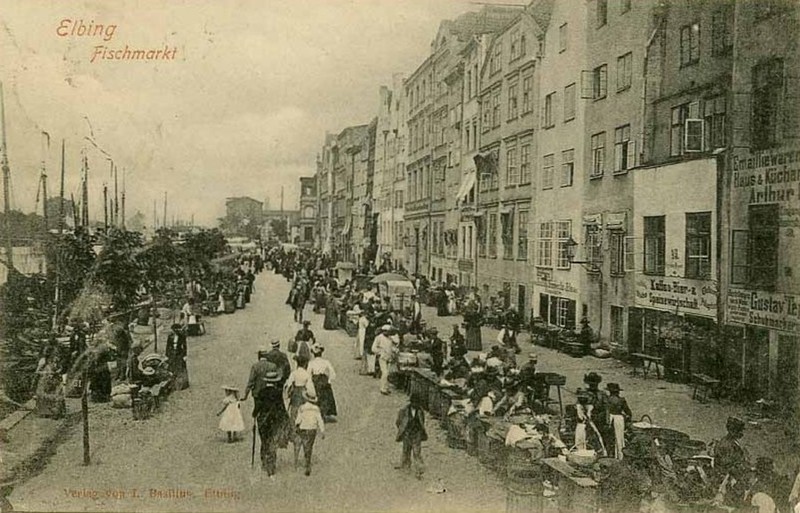 Elbląg, Pomost Rybacki (targ rybny) przed wojną Elbląg, Pomost Rybacki (targ rybny) przed wojną