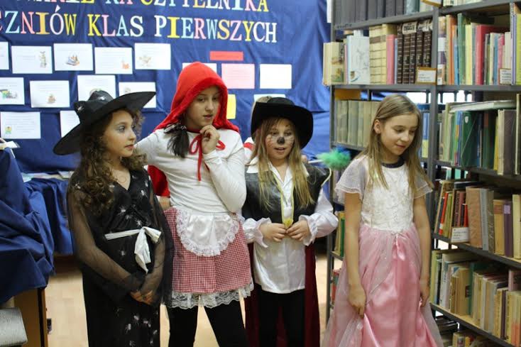 Elbląg, Pierwszoklasiści z wizytą w Krainie Książek