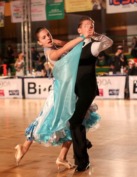 Elbląg, Aniela Zagaja i Kacper Śmieszny ,