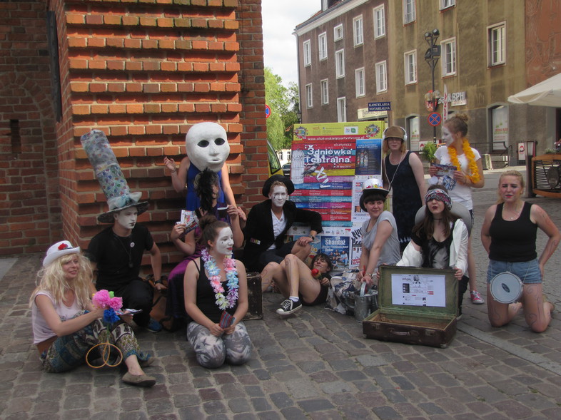 Twarzą w twarz z młodymi aktywnymi