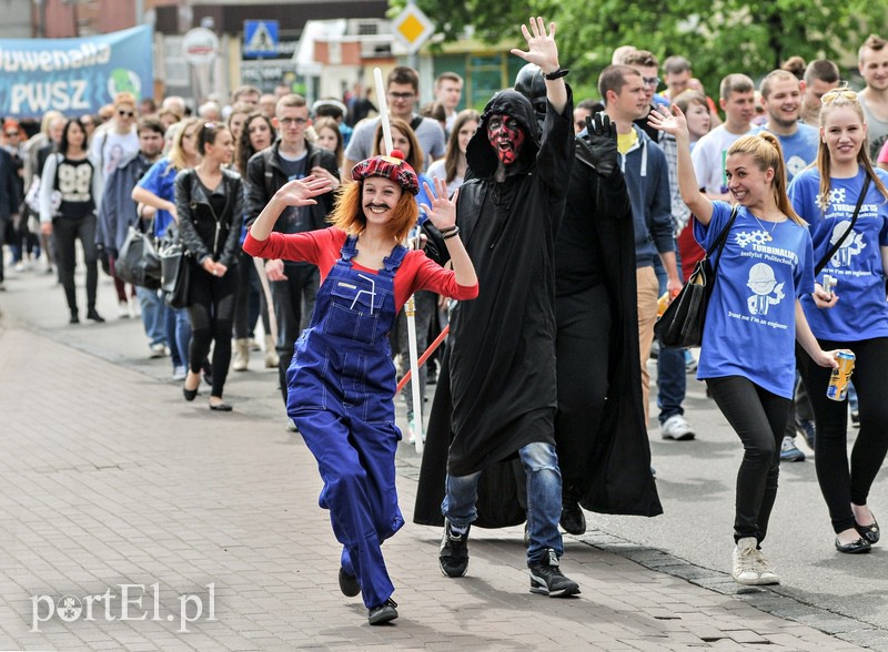 Elbląg, Pochód studentów przeszedł dziś ulicami miasta Elbląg, Pochód studentów przeszedł dziś ulicami miasta