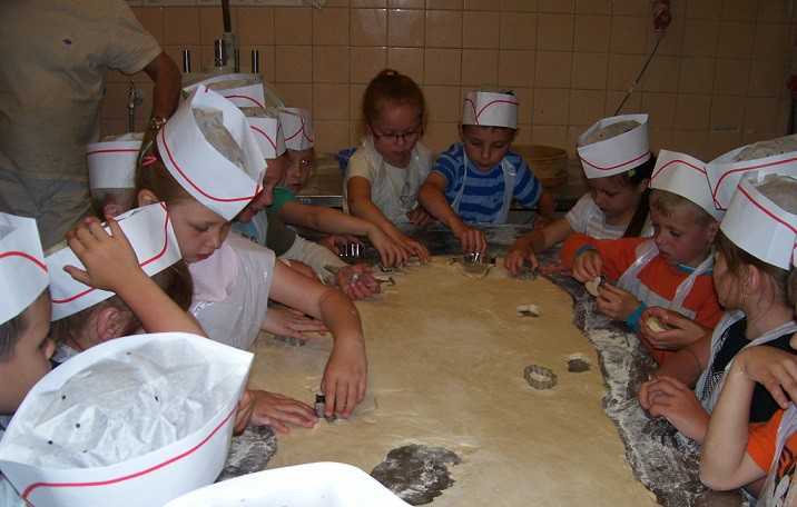 Elbląg, Przedszkolaki w roli piekarzy