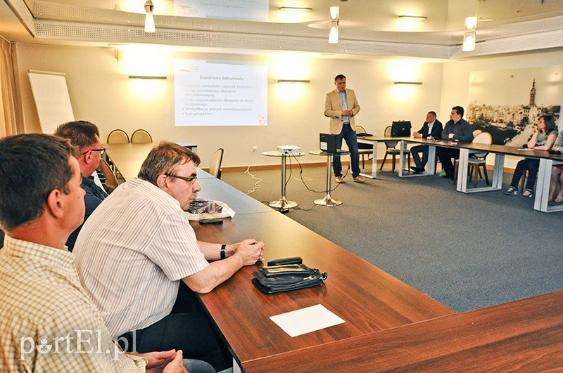 Elbląg, Wnioski z konsultacji przedstawiono dzisiaj na konferencji w Ratuszu Staromiejskim Elbląg, Wnioski z konsultacji przedstawiono dzisiaj na konferencji w Ratuszu Staromiejskim